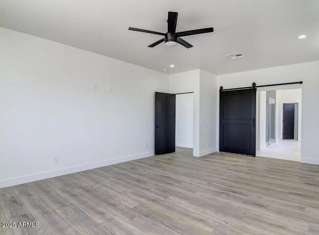 Building Photo - 7748 N 13th Pl