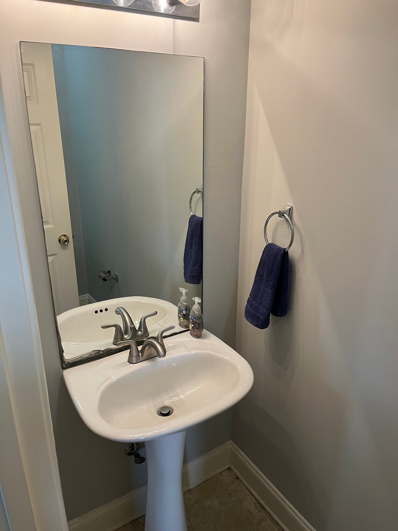 Building Photo - 66 Cane Creek Cmn