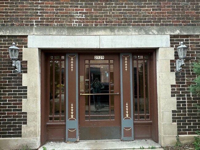 Building Photo - 2523-29 Webster