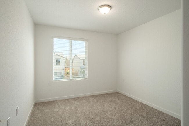 Building Photo - 2966 E Tierra Dr