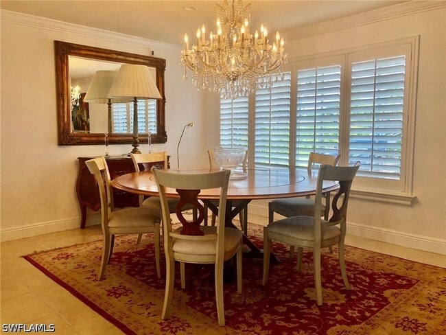 Building Photo - 283 Cypress Way W