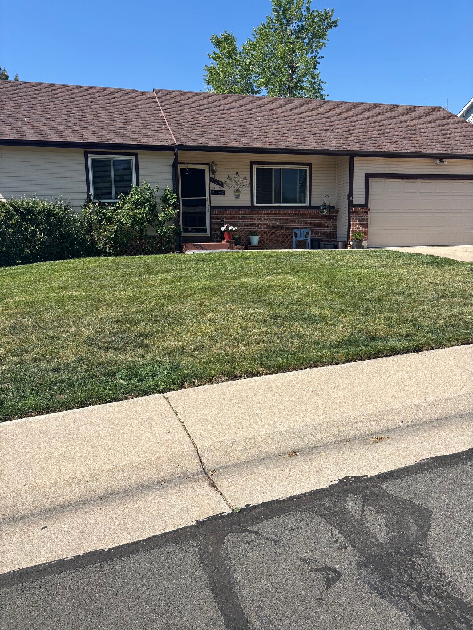 Front of house - 3740 E 99th Way