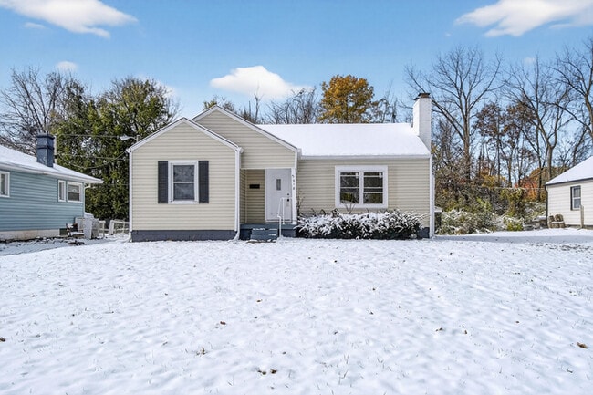 Primary Photo - Updated 3-bed Home By Wes Montgomery Park