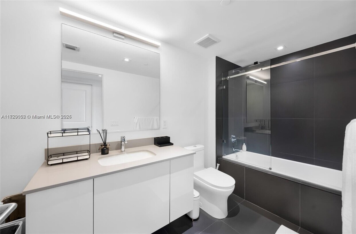 Bathroom - 1600 NE 1st Ave