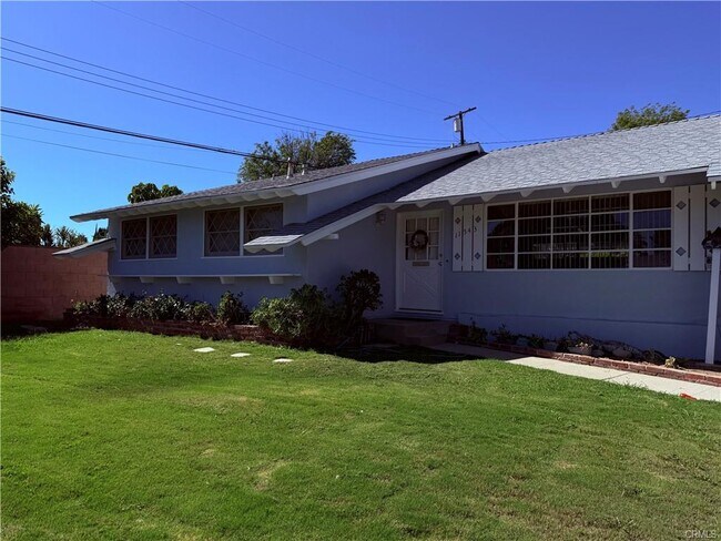 Building Photo - 11543 Swinton Ave