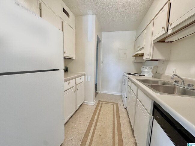 Building Photo - 1436 Nocoseka Trail