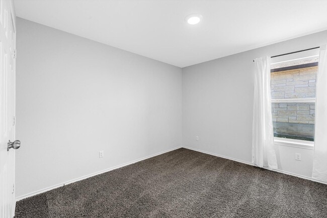 Building Photo - 11812 McCabe Dr