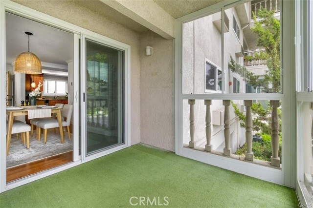 Building Photo - 2401 Via Mariposa W