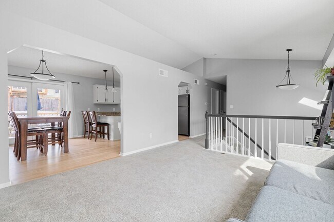 Building Photo - 445 43rd Ave NW