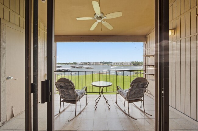 Building Photo - 15575 Marina Dr