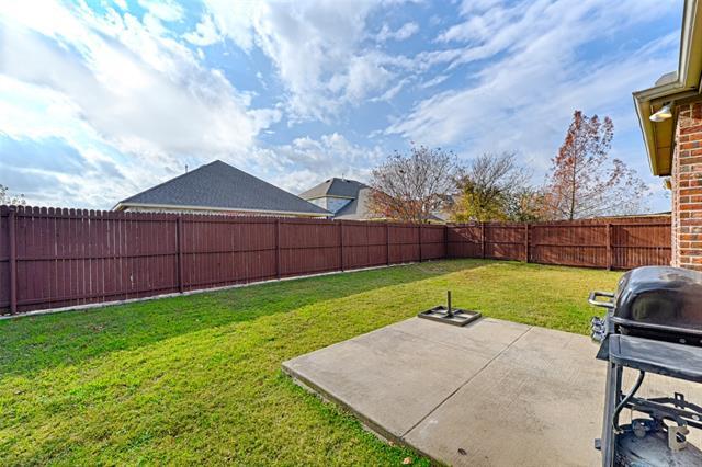Building Photo - 10121 Waterstone Way
