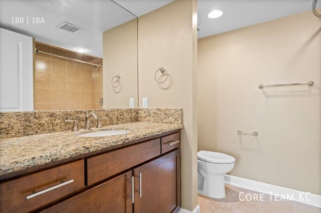 Building Photo - 600 Admiral Blvd