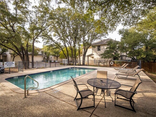 Building Photo - 4508 Duval Rd