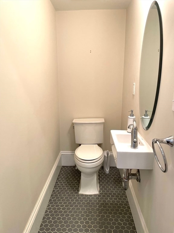 Building Photo - 468 Park Dr