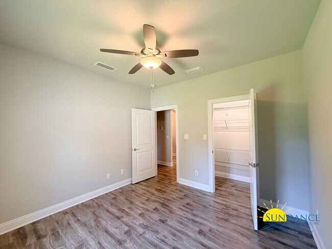 Building Photo - 2510 Tree Feather Ct