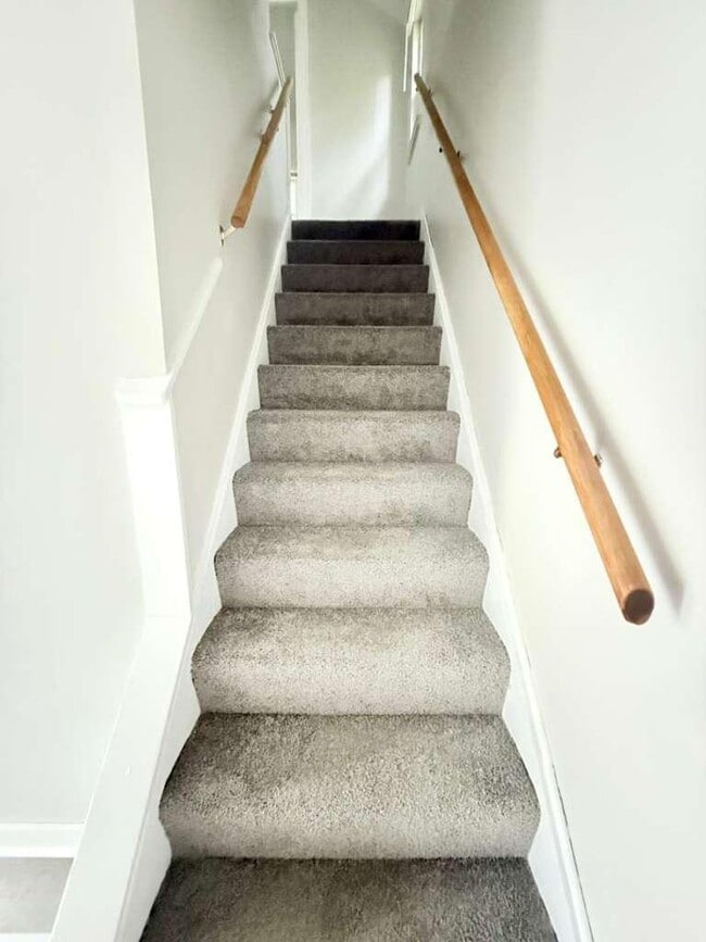 Building Photo - Beautifully remodeled 2-bedroom, 1 1/2-bath home in a Penn Hills neighborhood.