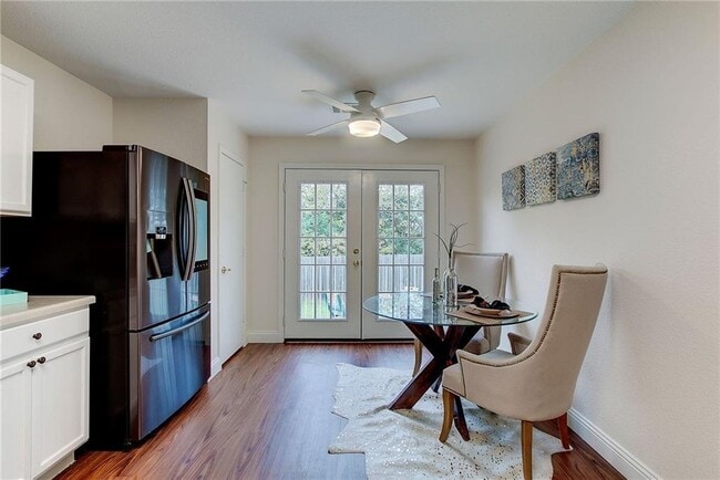 Building Photo - 7107 Alegre Pass