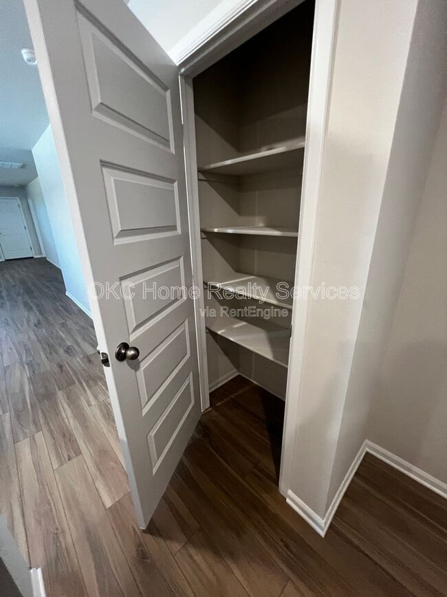 Building Photo - 14224 Trickling Wy