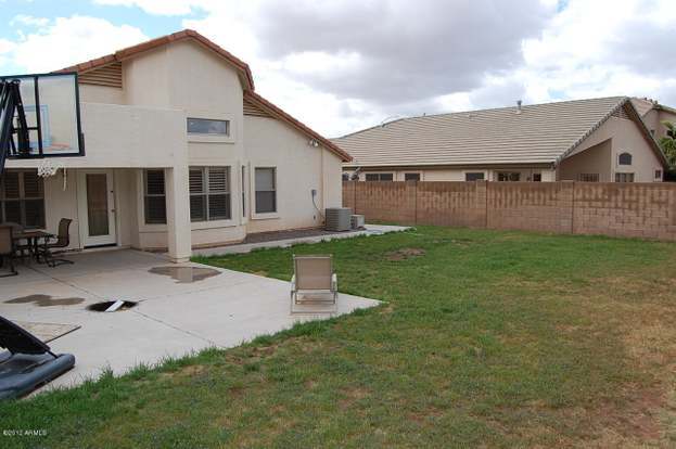 Building Photo - 11508 E Peterson Ave