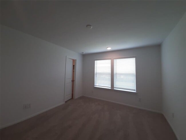 Building Photo - 23926 Escardilla Dr