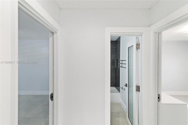 Building Photo - 3375 W 76th St