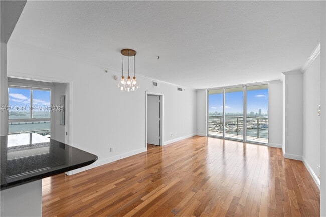 Building Photo - 335 S Biscayne Blvd