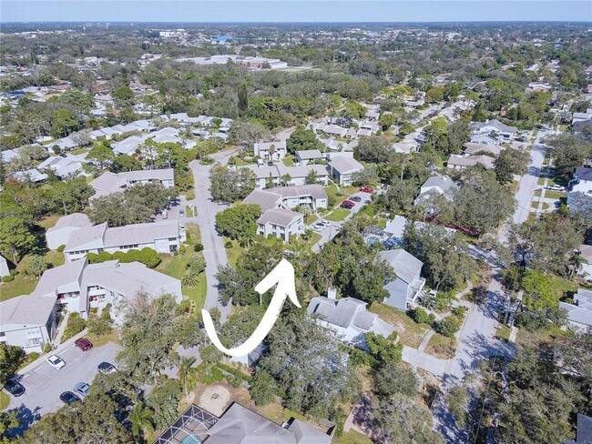 Building Photo - 428 Windrush Bay Dr