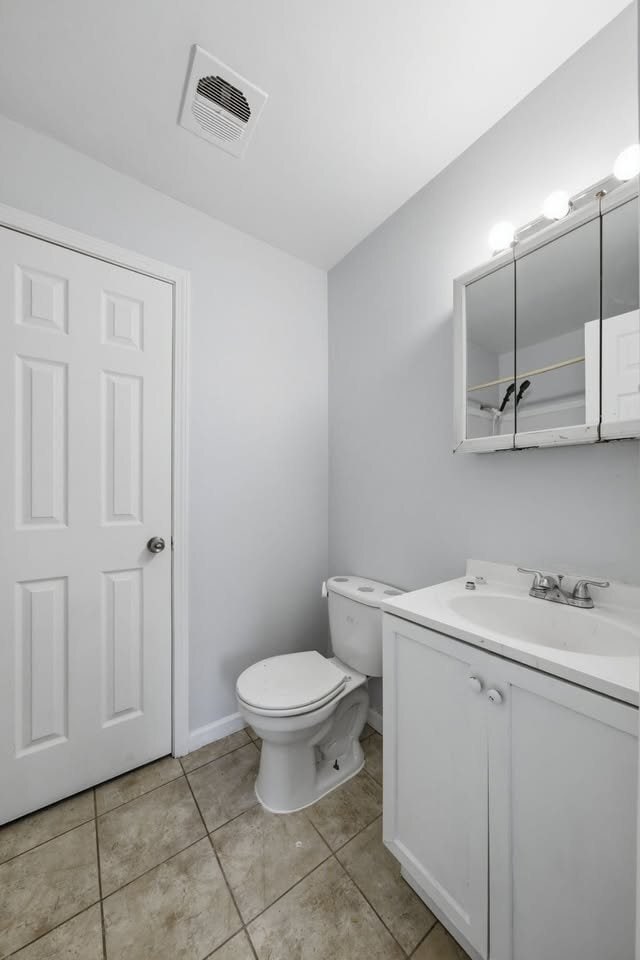 Building Photo - 850 St Bartholomew Dr