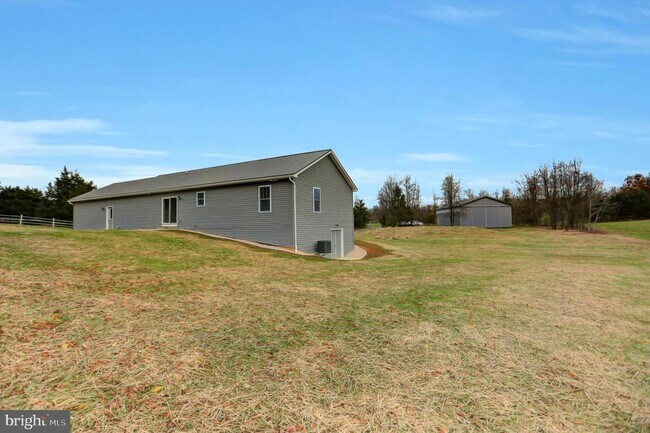 Building Photo - 1841 Ritner Hwy