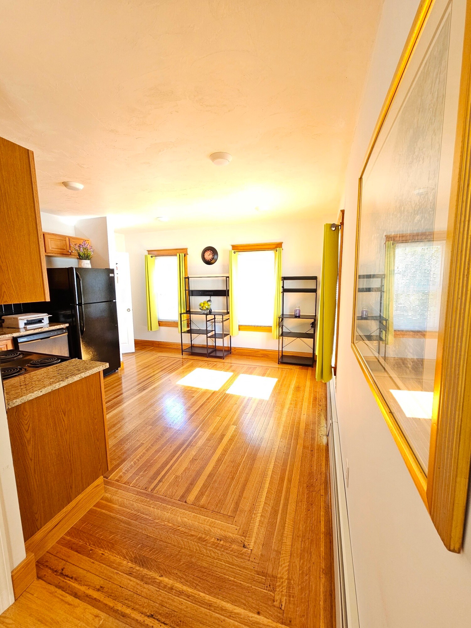 Building Photo - 2175 Dorchester Ave