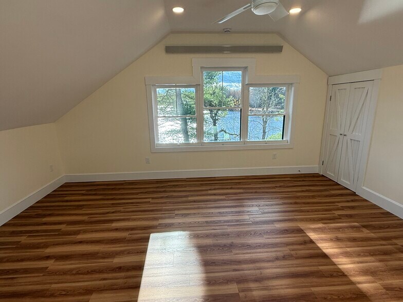 Building Photo - 14 Big Rock Ln