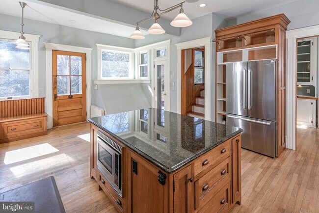 Building Photo - 54 Hodge Rd