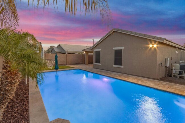 Building Photo - Adora Trails Gem: Immaculate Single-Level Home with Pool and Den