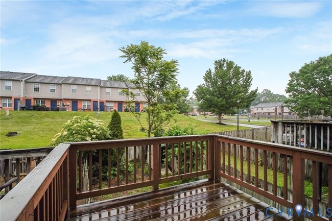 Building Photo - 405 Donelson Loop