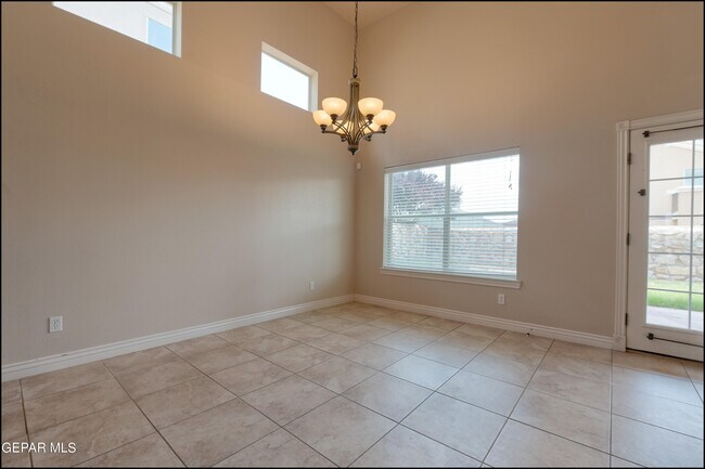 Building Photo - 11420 Victor Flores Pl