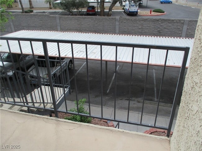 Building Photo - 3602 Gaylord Dr