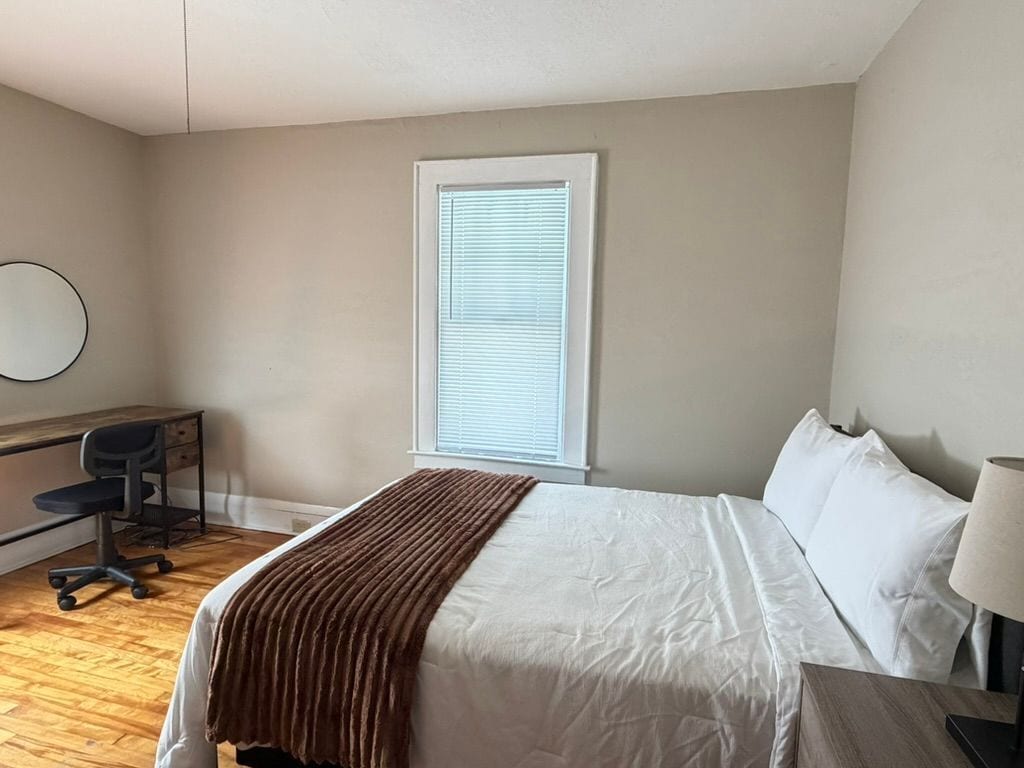 Building Photo - 750 Euclid Ave