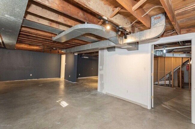 Building Photo - 3213 Bon Air Ave