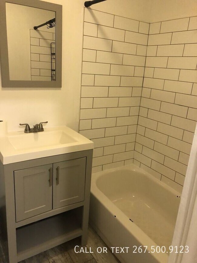 Building Photo - 2510 N 5th St