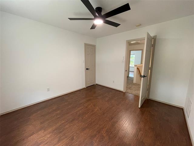 Building Photo - 6030 Bentwood Dr