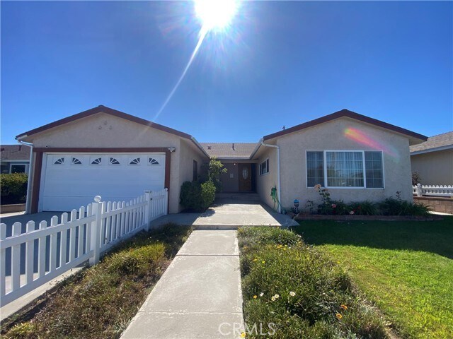 Primary Photo - 21601 Palos Verdes Blvd