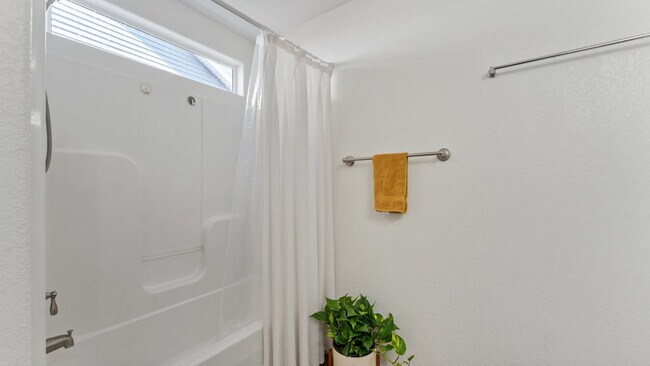 Building Photo - 4486 W Serviceberry Dr