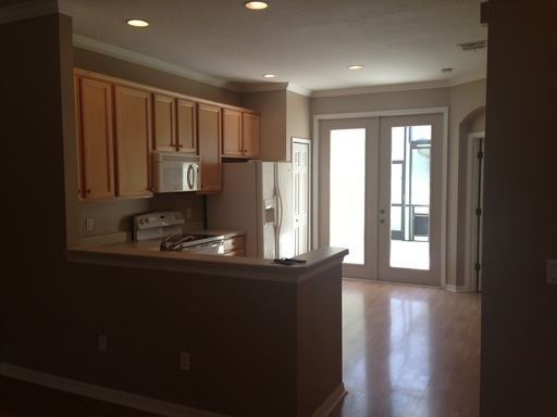 Building Photo - 3 br, 2.5 bath House - 14342 CLARKSON DRIVE