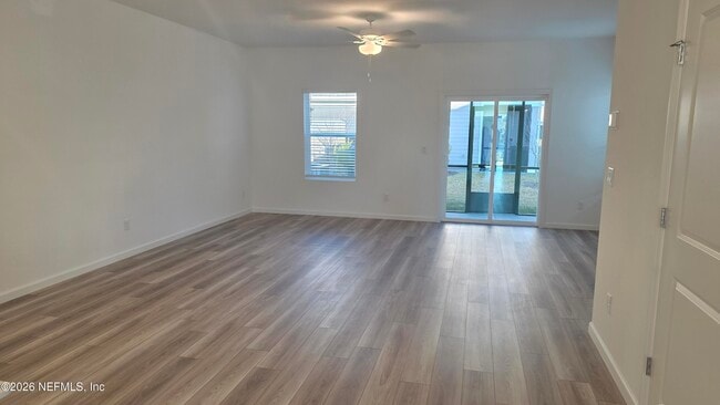 Building Photo - 3971 Mid Century St