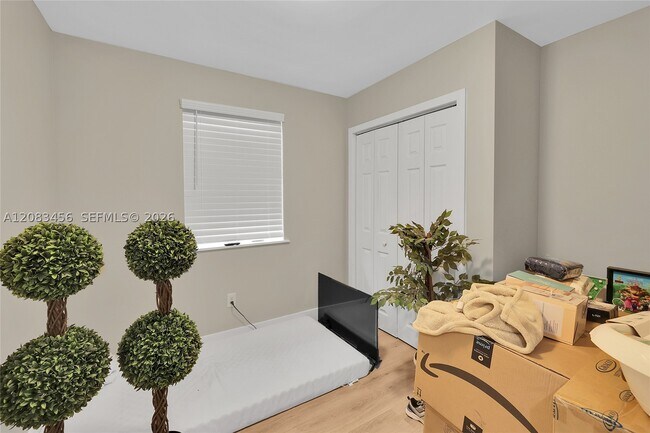 Building Photo - 3520 SW 88th Ct