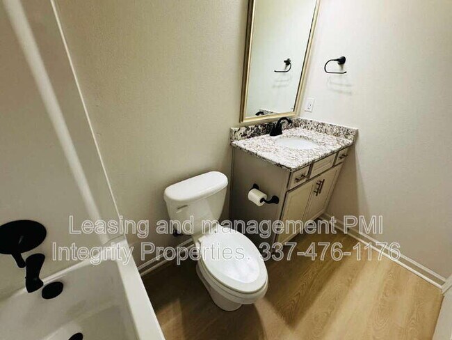 Building Photo - 101 Foster Grove Drive