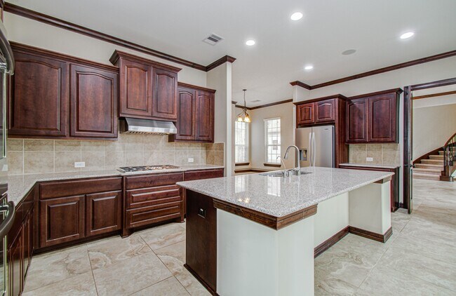 Building Photo - 5711 Avon Landing Ln