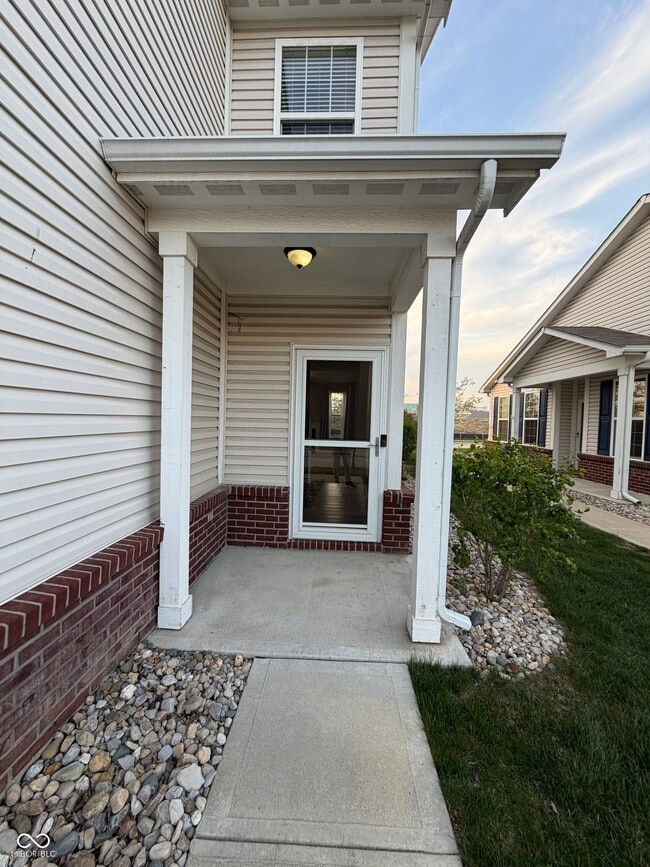 Building Photo - 9660 Angelica Dr