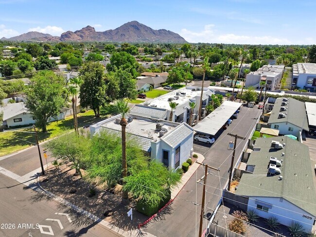 Building Photo - 3635 N 37th St