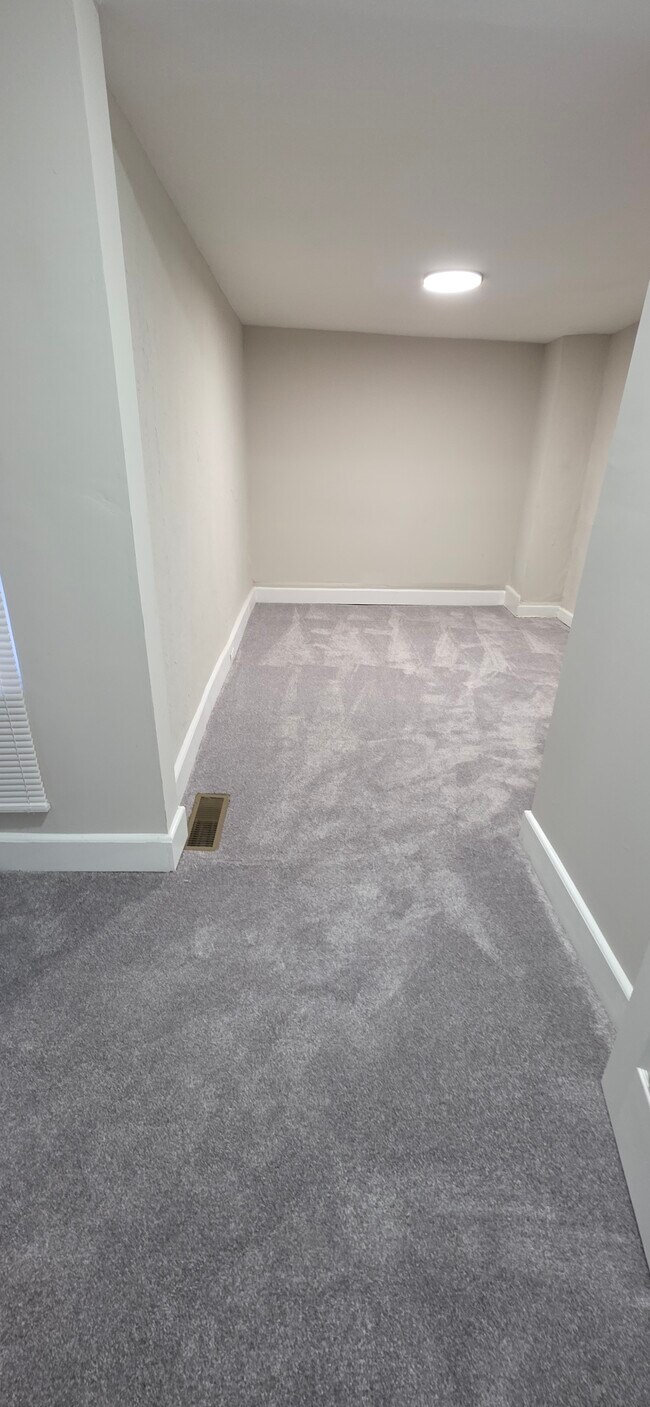 Building Photo - 2022 Etting St